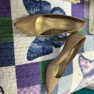 Cute glossy nude heels